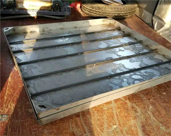 c250球墨铸铁井盖是重型吗 球墨铸铁井盖承重型号c250