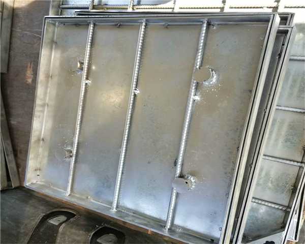 井盖正确安装方向 井盖正确安装方向视频 井盖正确安装方向 井盖正确安装方向视频