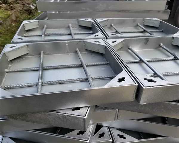 小区井盖数量太多 小区井盖多的原因 小区井盖数量太多 小区井盖多的原因