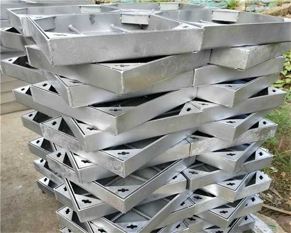 强电井扁铁安装规范 电缆井接地扁铁连接图