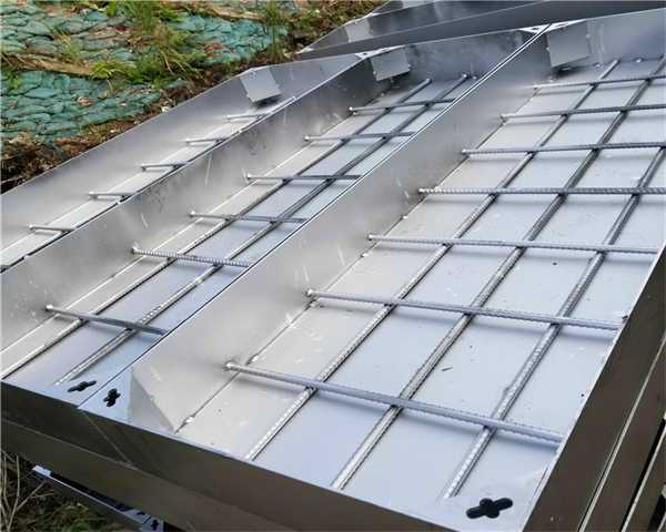 下水道铸铁井盖厂家 下水道井盖用什么铸造方法