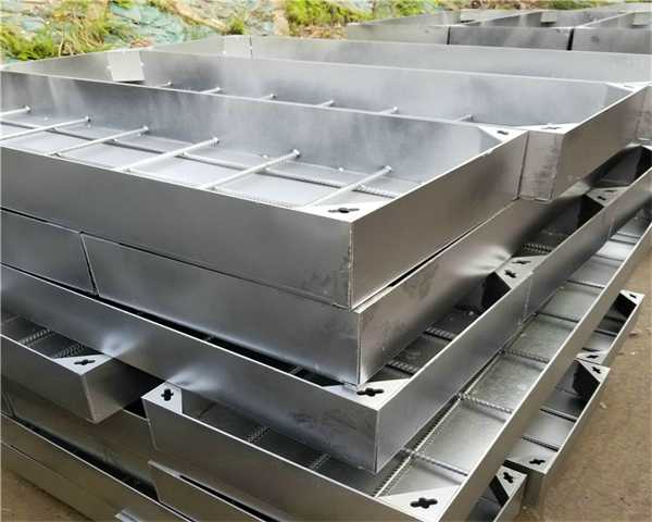 双层重型球墨铸铁井盖高度 重型球墨铸铁双层井座和井盖承载力