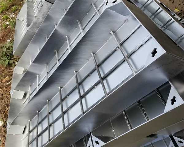 井盖下沉处理方法图解 井盖下沉修复施工工艺 井盖下沉处理方法图解 井盖下沉修复施工工艺