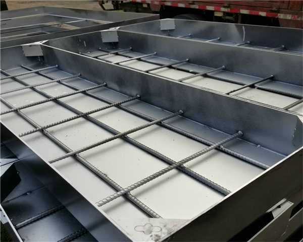 方井铸铁井盖尺寸 方井铸铁井盖尺寸图