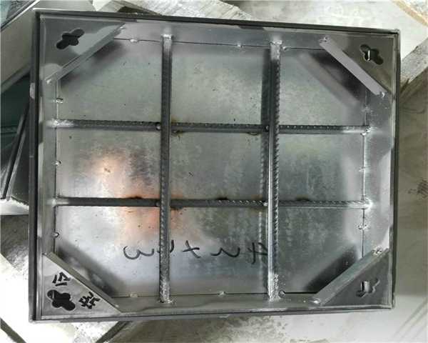 井盖球墨铸铁防沉降 防沉降新型铸铁井盖
