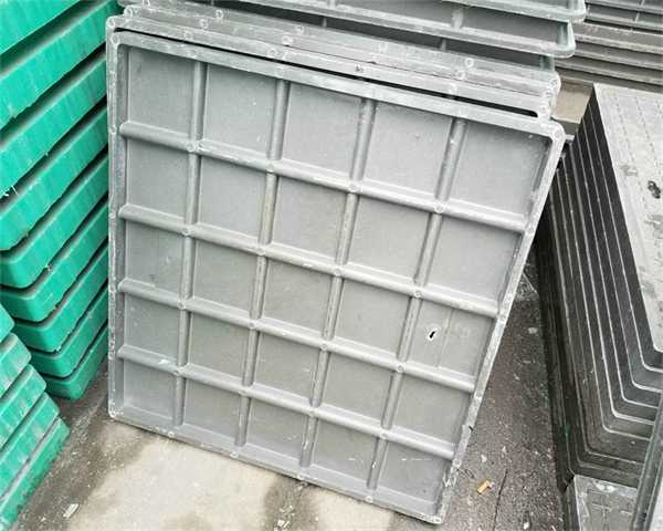 井盖怎么加锁 井盖加锁技术图片