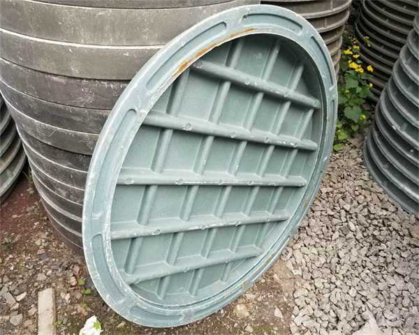 井盖为什么是圆的数学 井盖为什么是圆的数学题六年级