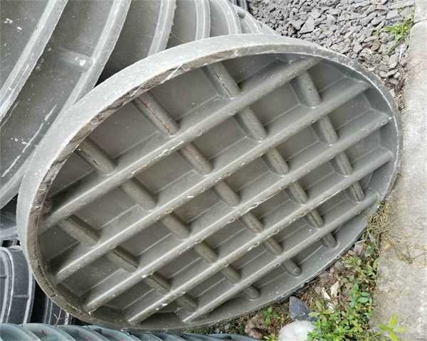 人行道井盖施工工艺 井盖安装施工过程图文说明 人行道井盖施工工艺 井盖安装施工过程图文说明