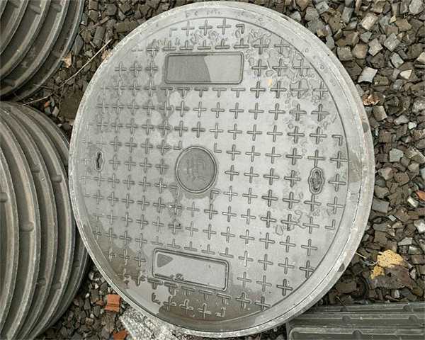 球墨井盖铸铁井盖哪个好用一点 球墨铸铁井盖的用途