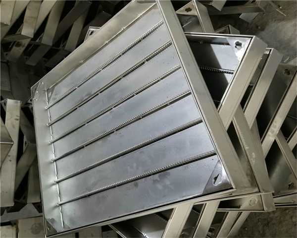 双层井盖的子盖作用 双层井盖是什么样的