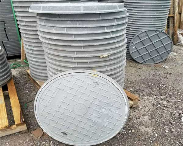 球墨铸铁井盖型号轻型和重型的区别 轻型球墨铸铁井盖**