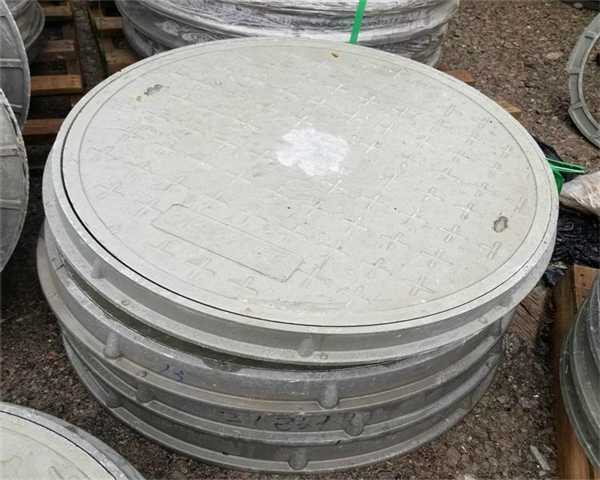 井盖松了很响怎么办 道路井盖响怎么处理