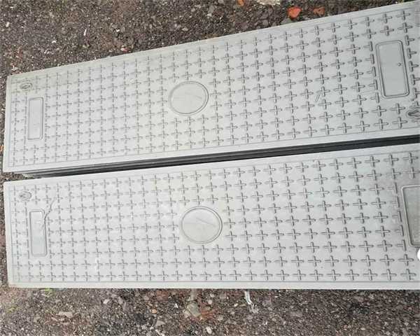 三防球墨铸铁井盖规格 球墨铸铁防水密闭井盖