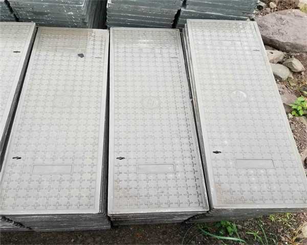 球墨铸铁井盖800多重啊图片 球墨铸铁井盖价格