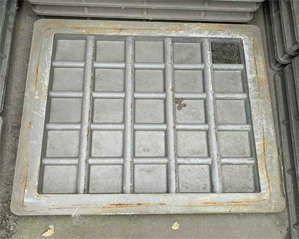 井盖规格尺寸 铸铁盖板规格尺寸**