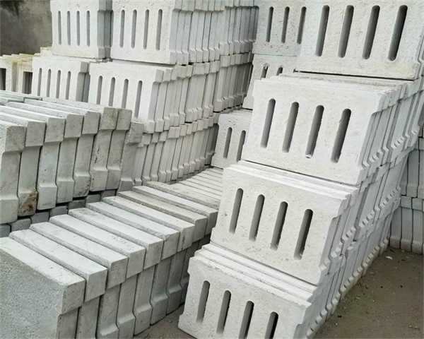 铸铁井盖怎么安装 铸铁井盖安装视频 铸铁井盖怎么安装 铸铁井盖安装视频