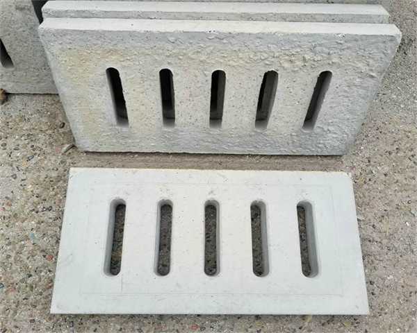 500*500铸铁井盖 直径700铸铁井盖价格 500*500铸铁井盖 直径700铸铁井盖价格