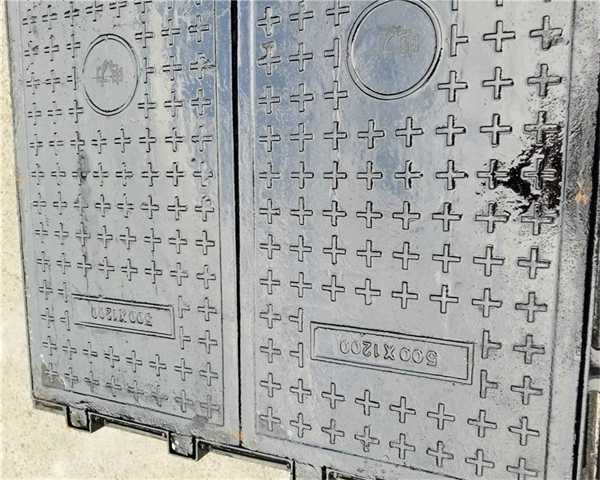 井盖防装置 井盖打开后防护设施 井盖防装置 井盖打开后防护设施