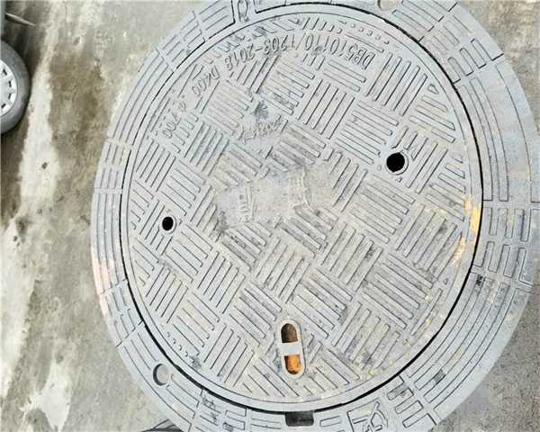 球墨方形井盖厂家 球墨井盖安装方法