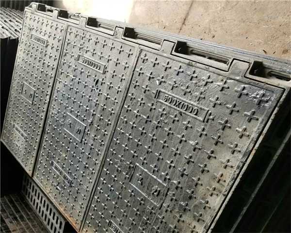 600＊700铸铁井盖 铸铁井盖600型