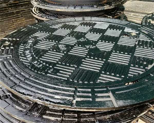 国标井盖刷漆颜色 雨水井盖尺寸**