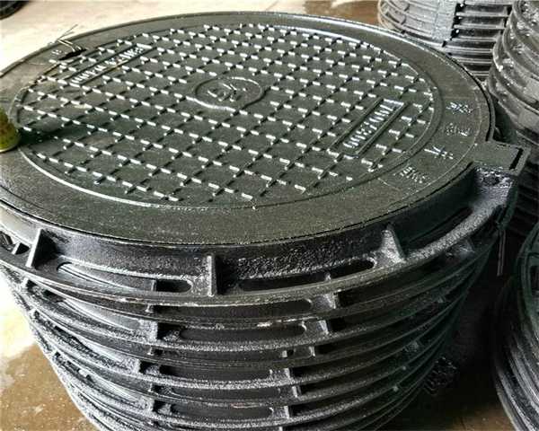 700铸铁井盖厂家 球墨铸铁井盖厂家电话