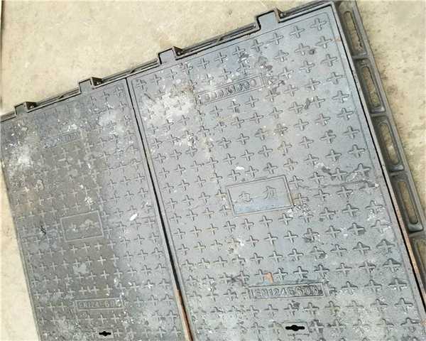 700*800球墨铸铁井盖是什么意思 球墨铸铁井盖800多重 700*800球墨铸铁井盖是什么意思 球墨铸铁井盖800多重