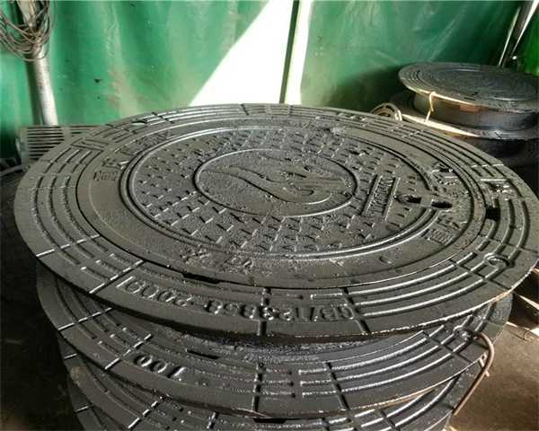 球墨铸铁下水道方形井盖 球墨铸铁方形井盖规格