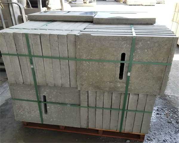 球墨600*600方铸铁井盖厂 球墨铸铁井盖600*700 球墨600*600方铸铁井盖厂 球墨铸铁井盖600*700