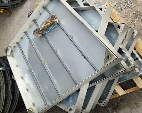 重型球墨铸铁双层井座井盖 市政重型球墨铸铁井盖的规格 重型球墨铸铁双层井座井盖 市政重型球墨铸铁井盖的规格