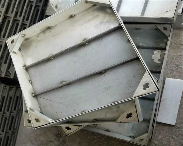 球墨铸铁井盖安装 球墨铸铁井盖安装图片